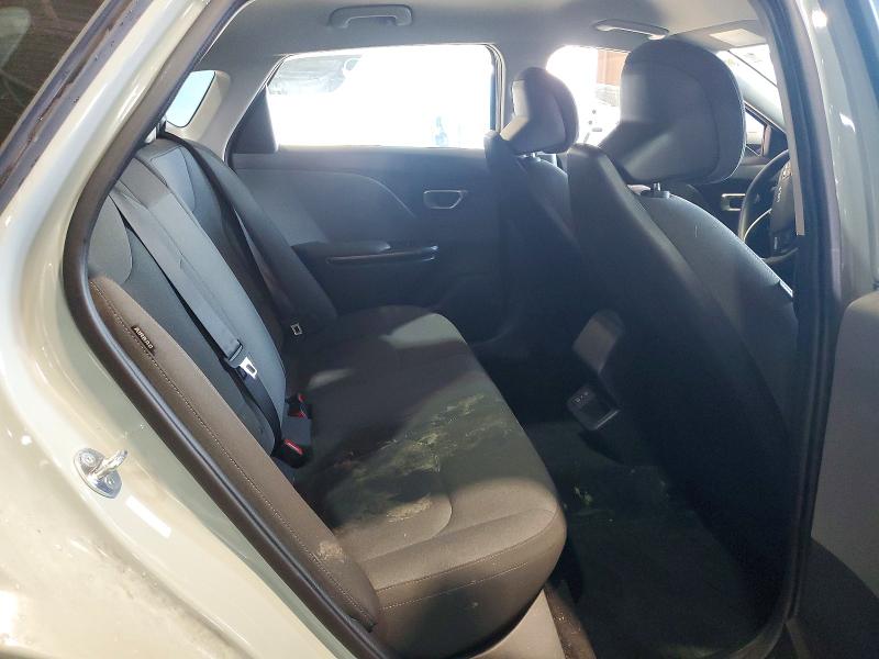 2025 Kia K4 მანქანა იყიდება აუქციონზე, vin: 3KPFT4DE9SE008669, აუქციონის ნომერი: 55913346