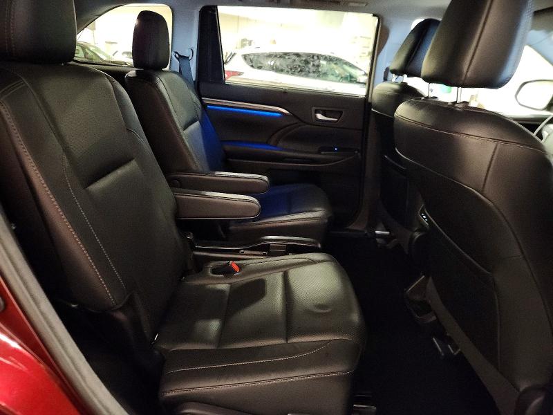 54600126 :رقم المزاد ، 5TDDZRFH3JS492188 vin ، 2018 Toyota Highlander مزاد بيع