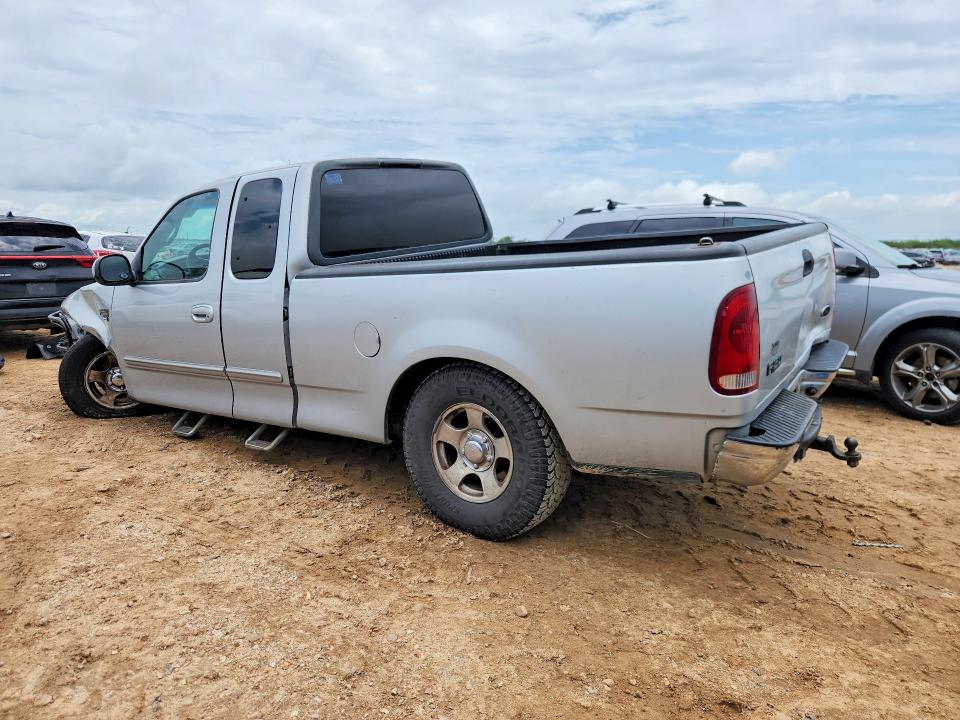 54520966 :رقم المزاد ، 1FTRX17W61KC65708 vin ، 2001 Ford F150 مزاد بيع