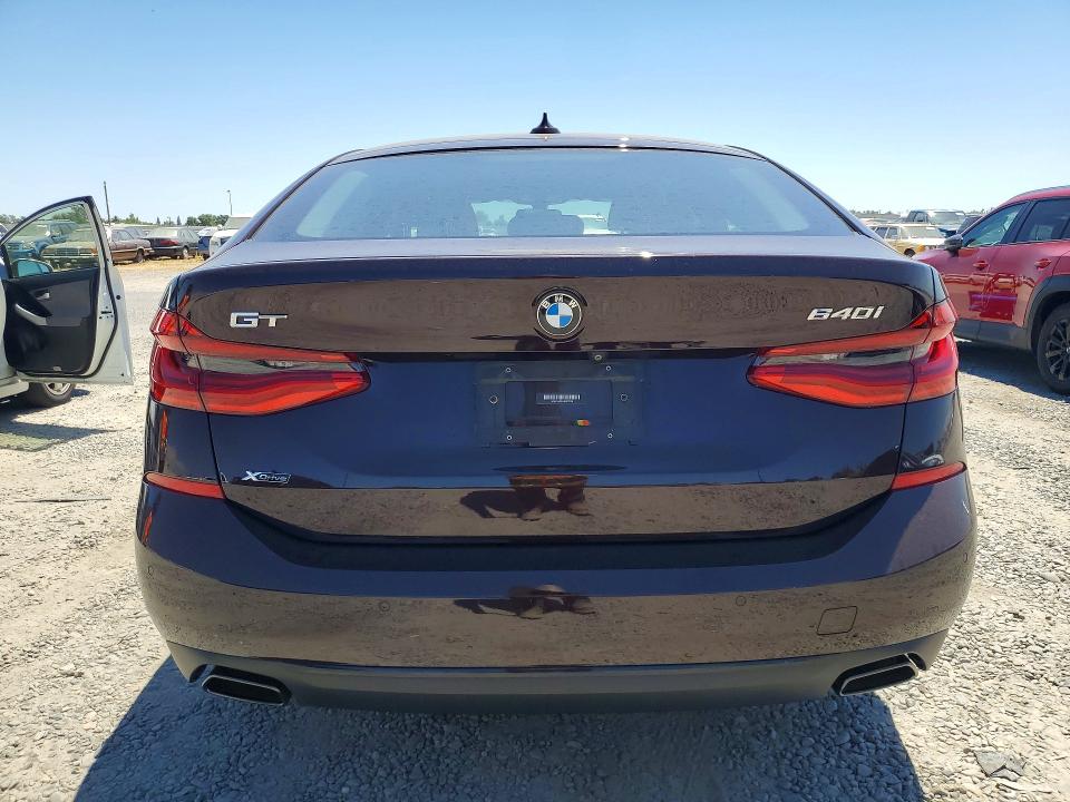 Продажа на аукционе авто 2018 Bmw 640, vin: WBAJV6C54JBK07879, номер лота: 57773376