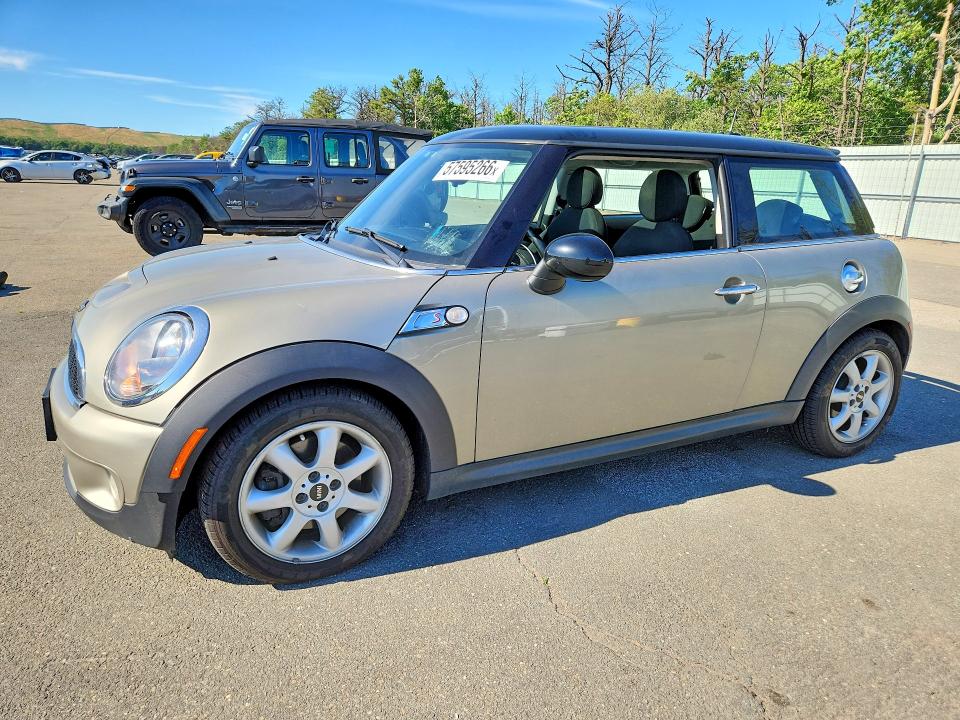 2008 Mini Cooper მანქანა იყიდება აუქციონზე, vin: WMWMF73598TT90233, აუქციონის ნომერი: 57595266