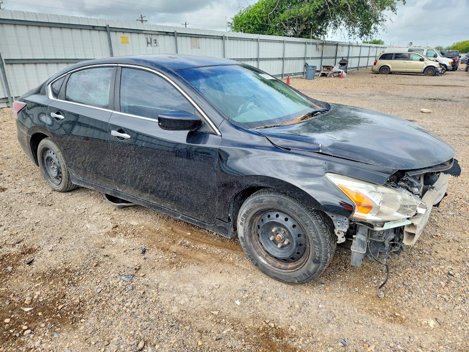 2014 Nissan Altima მანქანა იყიდება აუქციონზე, vin: 1N4AL3AP5EN209842, აუქციონის ნომერი: 56519126