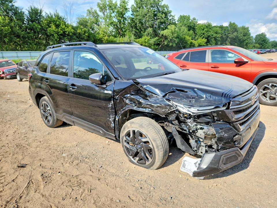 Продаж на аукціоні авто 2025 Subaru Forester, vin: JF2SLSRD6SH425200, номер лоту: 58683306