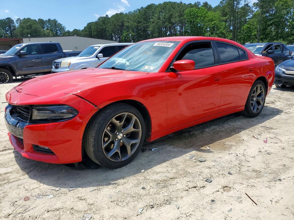56854806 :رقم المزاد ، 2C3CDXHG1FH877195 vin ، 2015 Dodge Charger مزاد بيع