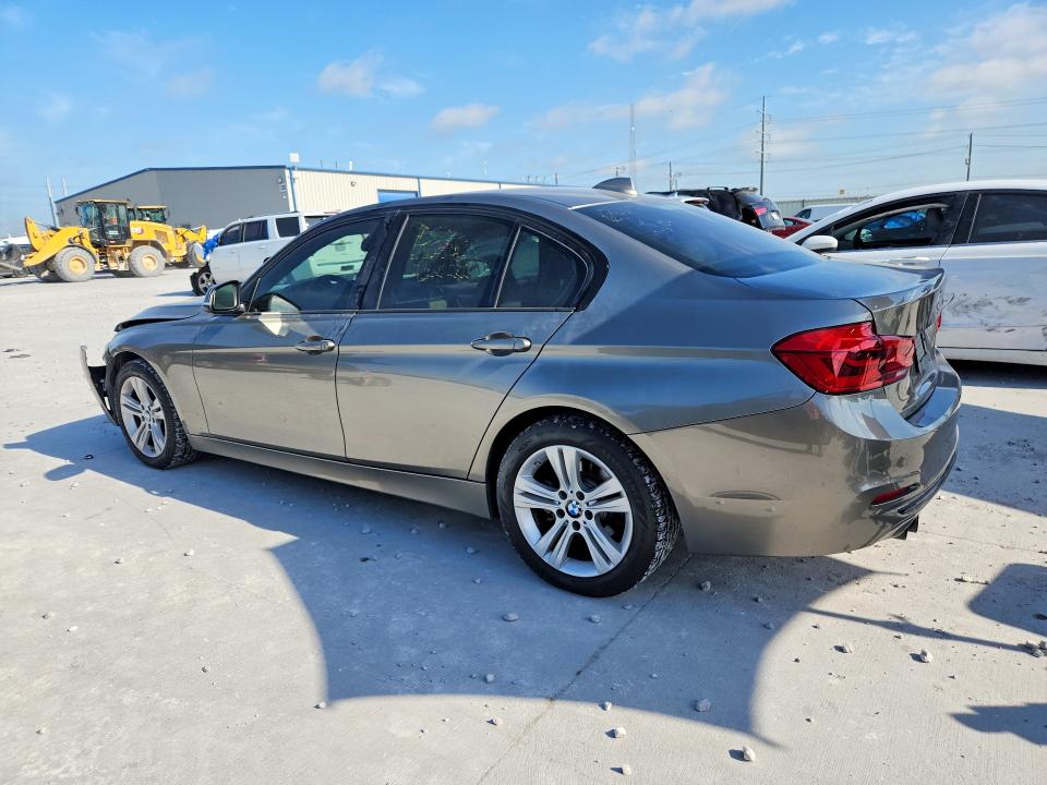 57917796 :رقم المزاد ، WBA8E9G59GNT87961 vin ، 2016 Bmw 328 مزاد بيع