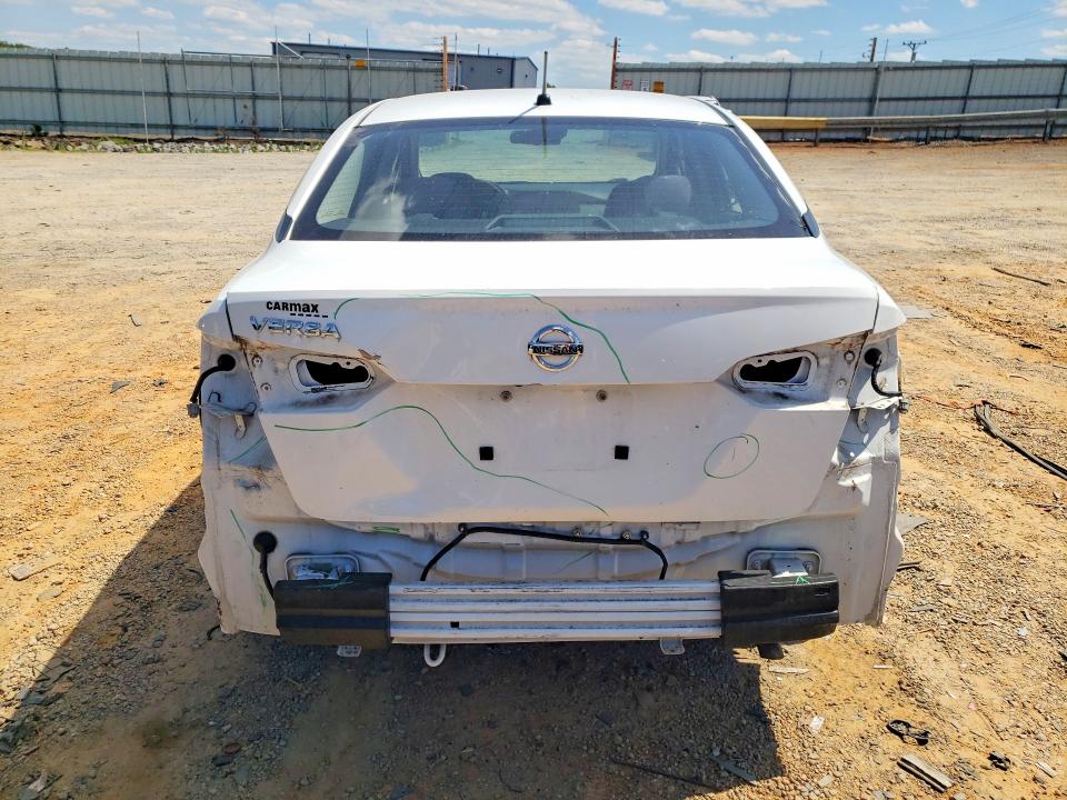 57027216 :رقم المزاد ، 3N1CN8DV9ML810161 vin ، 2021 Nissan Versa مزاد بيع