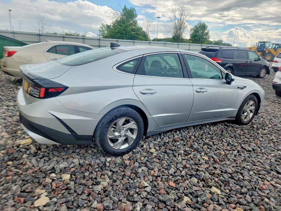 2025 Hyundai Sonata მანქანა იყიდება აუქციონზე, vin: KMHL24JA1SA517936, აუქციონის ნომერი: 58788446