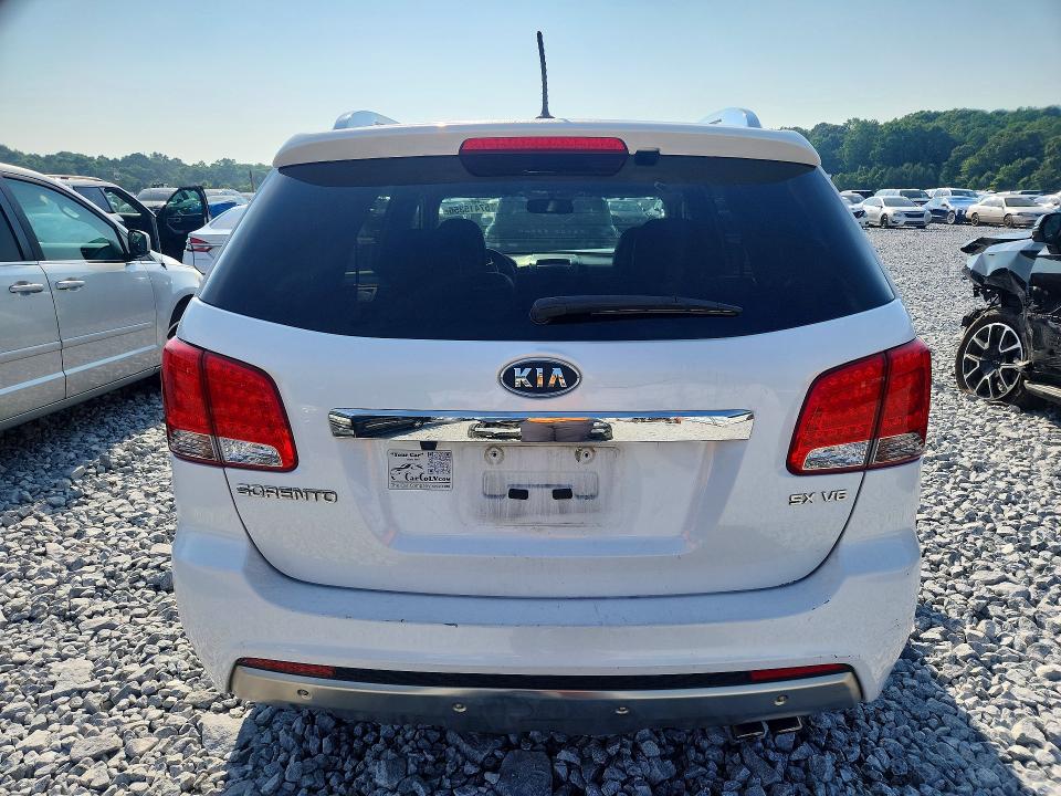 57415356 :رقم المزاد ، 5XYKWDA22BG162501 vin ، 2011 Kia Sorento مزاد بيع