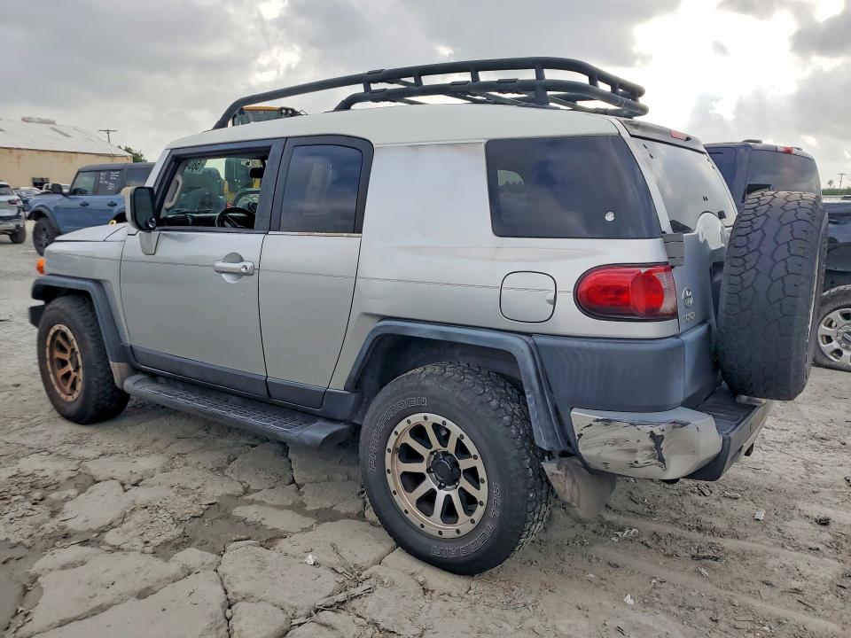 Продаж на аукціоні авто 2007 Toyota Fj Cruiser, vin: JTEZU11F970004896, номер лоту: 58043606