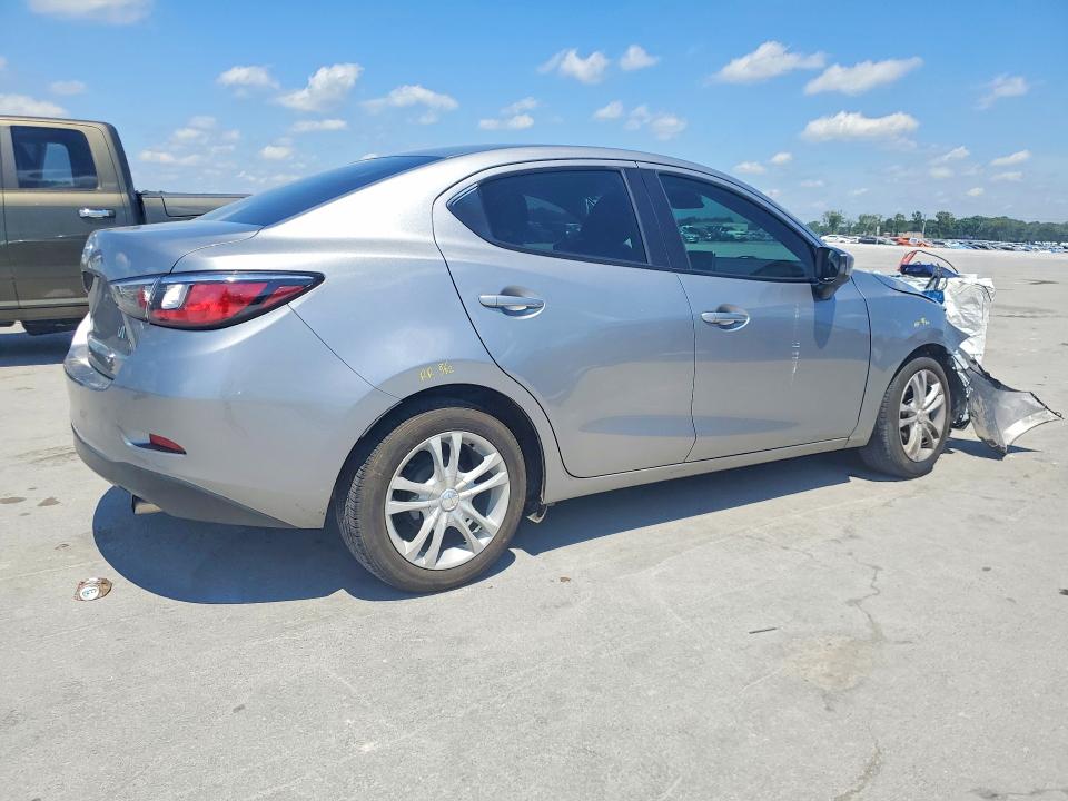 2016 Scion Ia მანქანა იყიდება აუქციონზე, vin: 3MYDLBZV7GY104232, აუქციონის ნომერი: 57702656