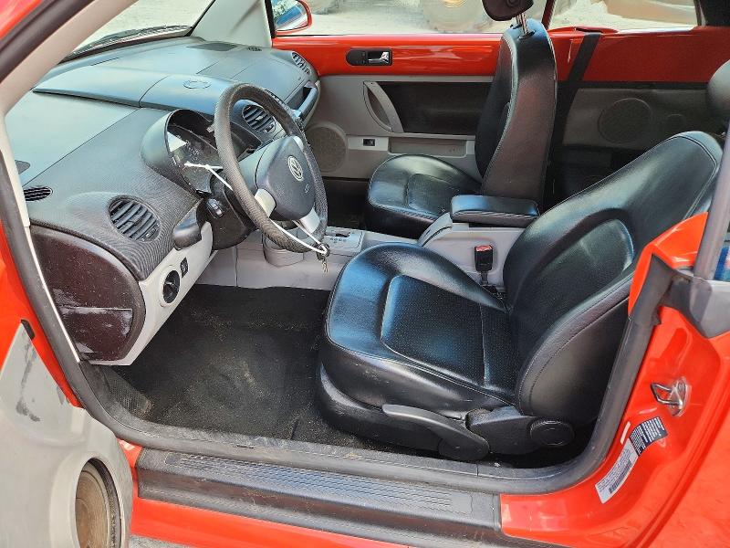 57176656 :رقم المزاد ، 3VWCM31Y95M362532 vin ، 2005 Volkswagen New Beetle مزاد بيع