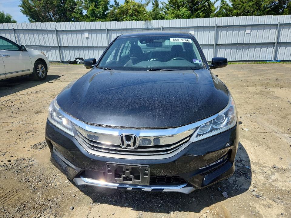 Продажа на аукционе авто 2017 Honda Accord, vin: 1HGCR3F08HA035419, номер лота: 56079266