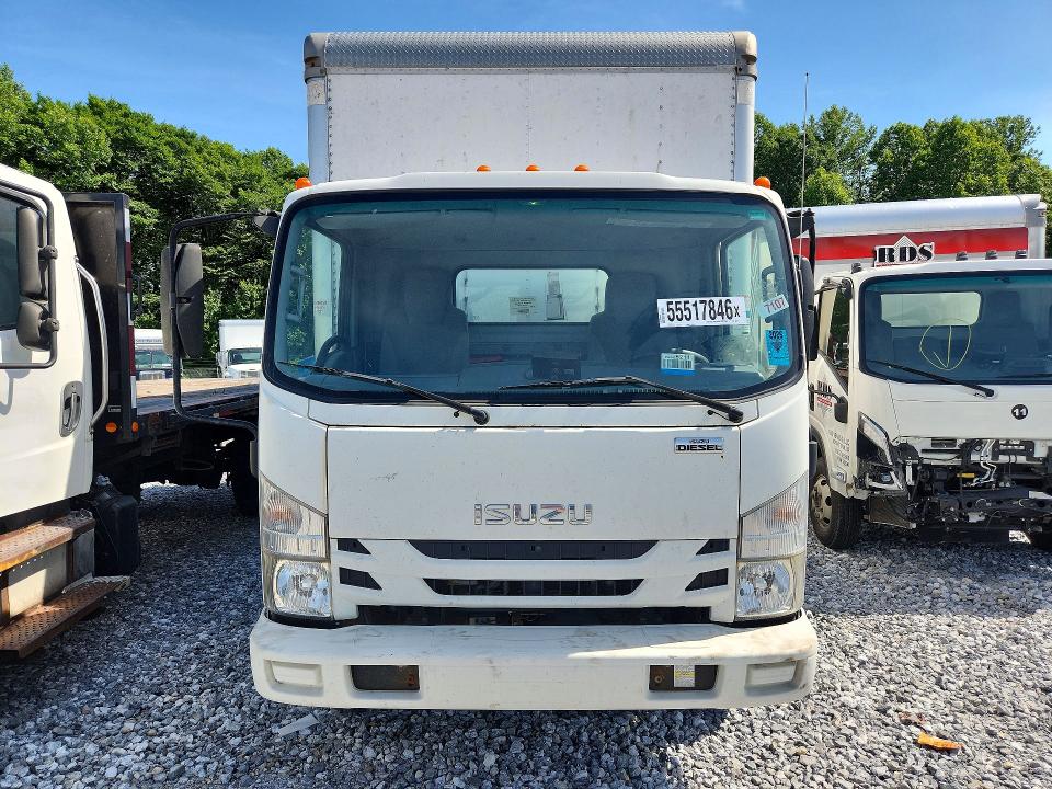 55517846 :رقم المزاد ، JALE5W164H7303197 vin ، 2017 Isuzu Nrr مزاد بيع