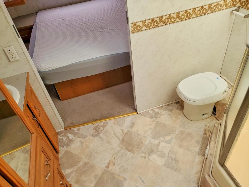 Продажа на аукционе авто 2003 Thmc 24sx Motorhome, vin: 1FDXE45S33HA49289, номер лота: 57949796