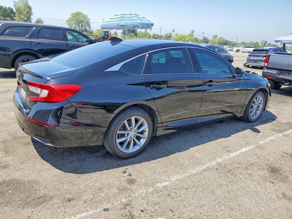 2022 Honda Accord მანქანა იყიდება აუქციონზე, vin: 1HGCV1F12NA009063, აუქციონის ნომერი: 56304976