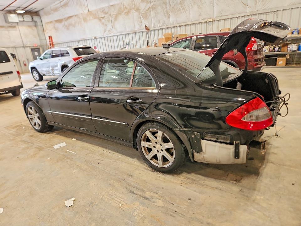 57367546 :رقم المزاد ، WDBUF56X28B356868 vin ، 2008 Mercedes-benz E مزاد بيع