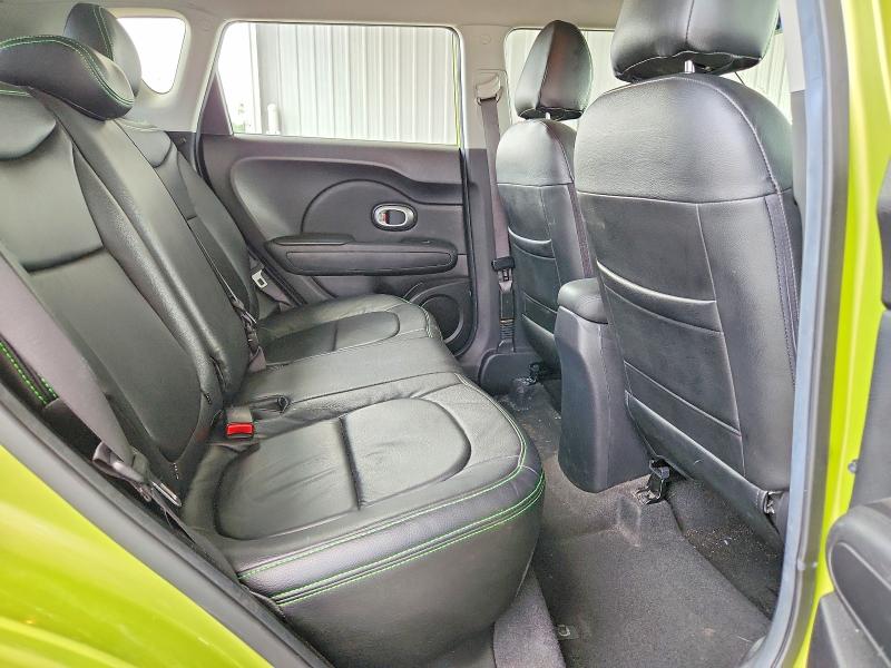 2017 Kia Soul მანქანა იყიდება აუქციონზე, vin: KNDJN2A23H7881801, აუქციონის ნომერი: 56195336