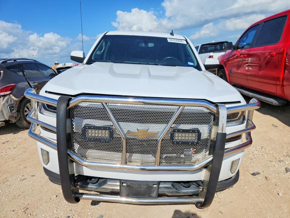 2017 Chevrolet Silverado მანქანა იყიდება აუქციონზე, vin: 3GCUKREC8HG383969, აუქციონის ნომერი: 56356866
