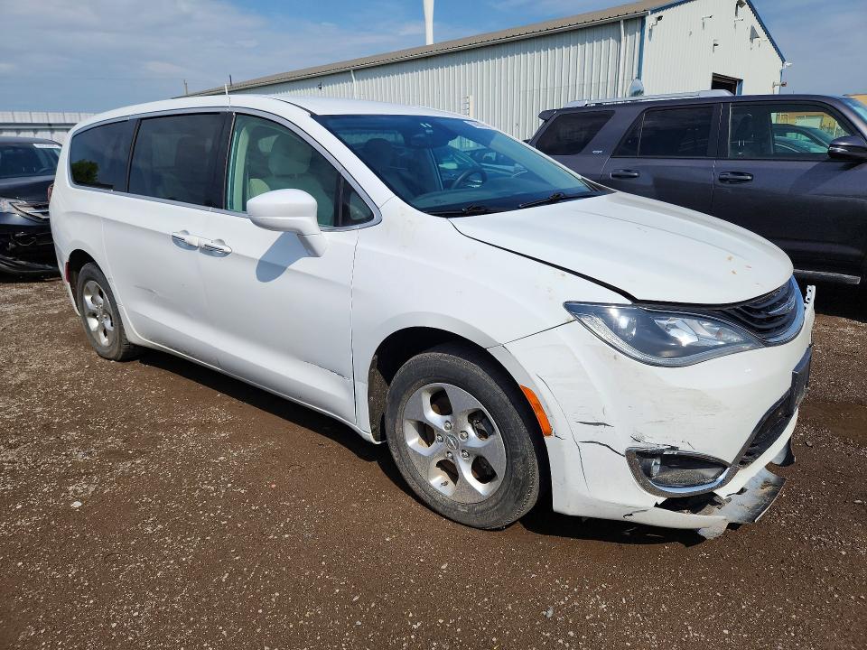 50964766 :رقم المزاد ، 2C4RC1H73JR129671 vin ، 2018 Chrysler Pacifica مزاد بيع