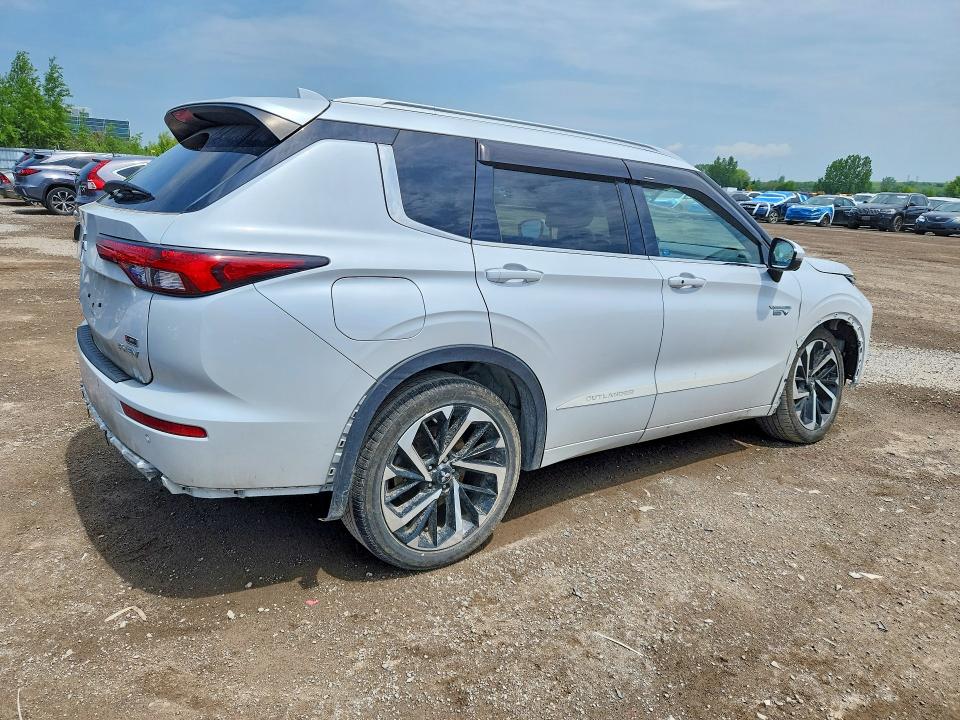 2024 Mitsubishi Outlander მანქანა იყიდება აუქციონზე, vin: JA4T5WA99RZ613204, აუქციონის ნომერი: 56095666