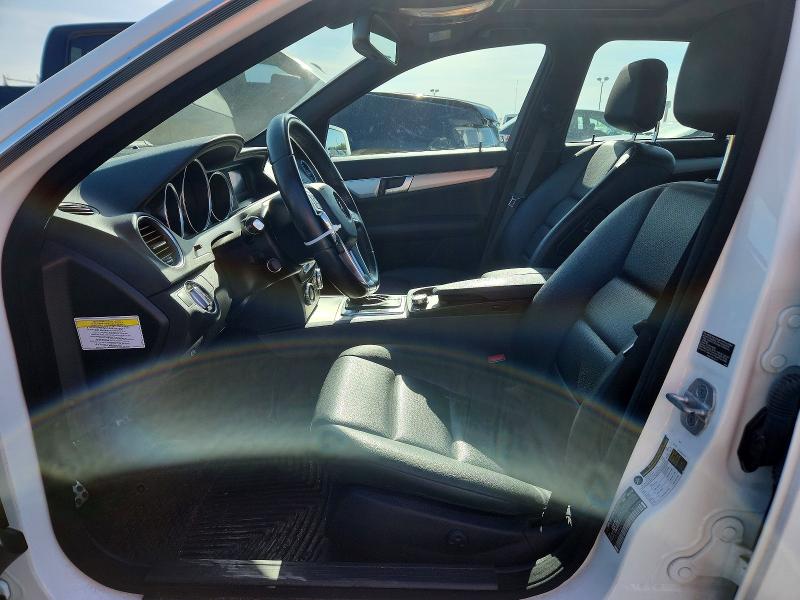 55445136 :رقم المزاد ، WDDGF8AB6DG118858 vin ، 2013 Mercedes-benz C مزاد بيع