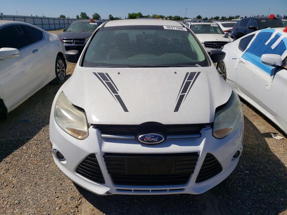56377006 :رقم المزاد ، 1FADP3E21EL150784 vin ، 2014 Ford Focus مزاد بيع