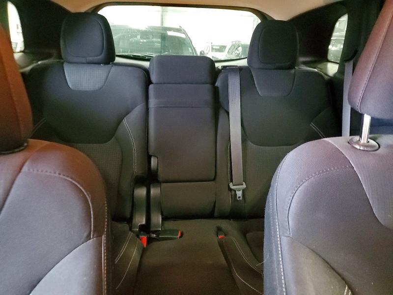 58450806 :رقم المزاد ، 1C4PJMCS9FW634848 vin ، 2015 Jeep Cherokee مزاد بيع
