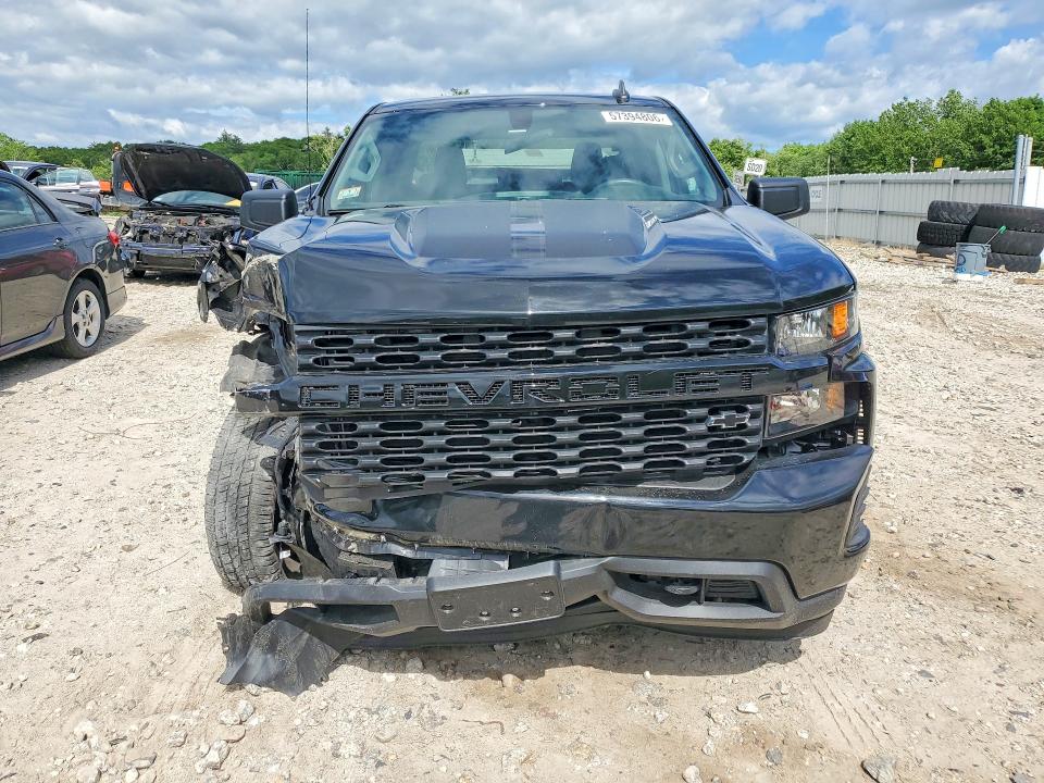 57394806 :رقم المزاد ، 1GCPYBEK4MZ278589 vin ، 2021 Chevrolet Silverado مزاد بيع