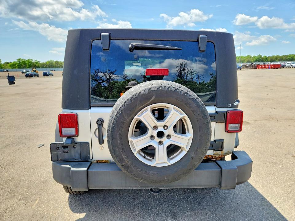 57111176 :رقم المزاد ، 1J4GA39198L640303 vin ، 2008 Jeep Wrangler Unlimited مزاد بيع