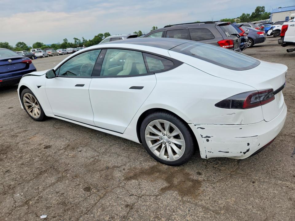 57432346 :رقم المزاد ، 5YJSA1E27JF270691 vin ، 2018 Tesla Model S مزاد بيع