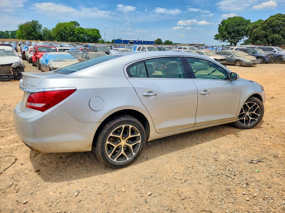 55474956 :رقم المزاد ، 1G4G45G35GF240700 vin ، 2016 Buick Lacrosse مزاد بيع