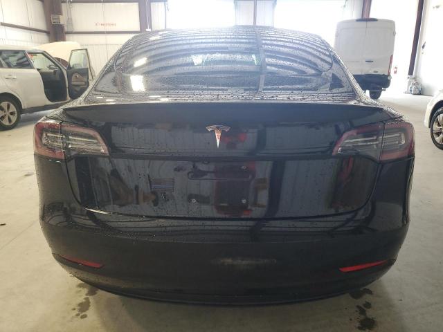 57651896 :رقم المزاد ، 5YJ3E1EB8JF082674 vin ، 2018 Tesla Model 3 مزاد بيع