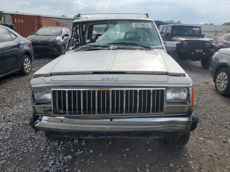 55725676 :رقم المزاد ، 1JCMR7847JT244508 vin ، 1988 Jeep Cherokee مزاد بيع