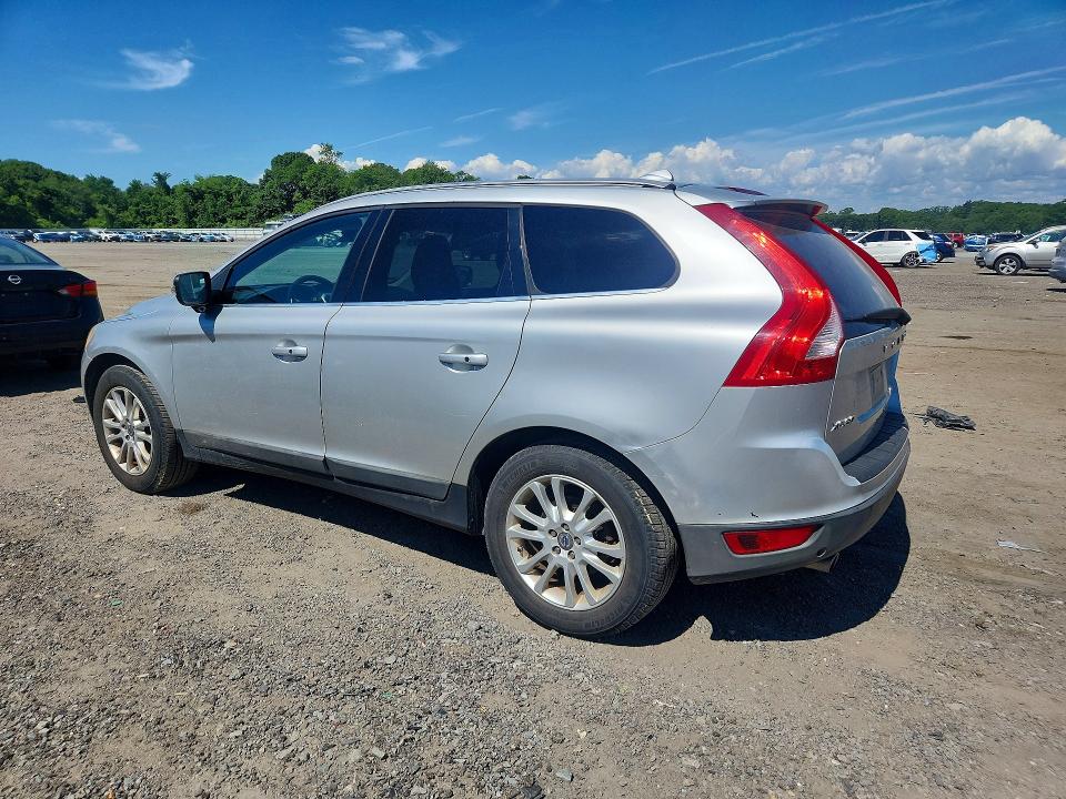2010 Volvo Xc60 მანქანა იყიდება აუქციონზე, vin: YV4992DZ5A2019485, აუქციონის ნომერი: 57766396