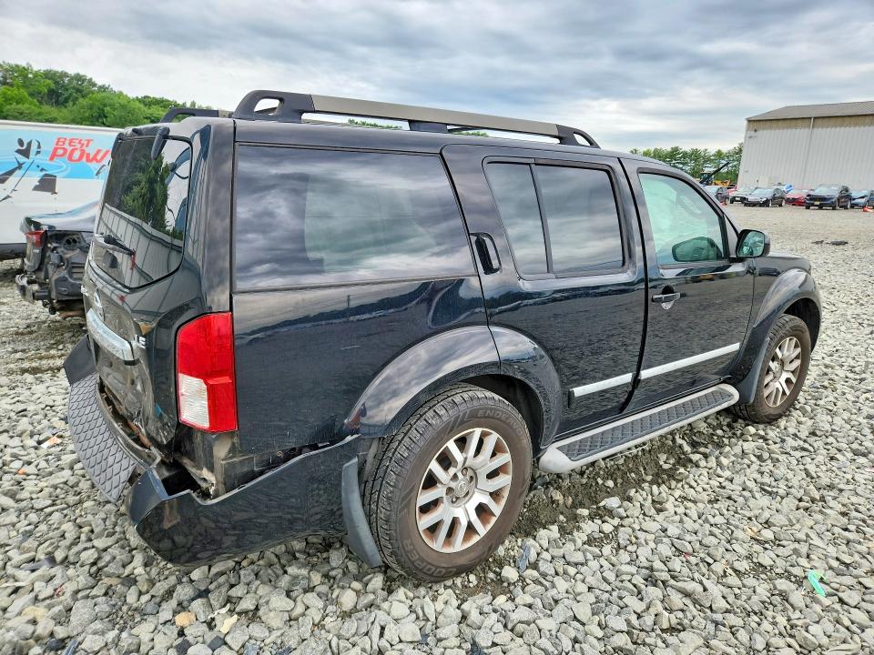 58795186 :رقم المزاد ، 5N1AR1NB8BC605097 vin ، 2011 Nissan Pathfinder مزاد بيع