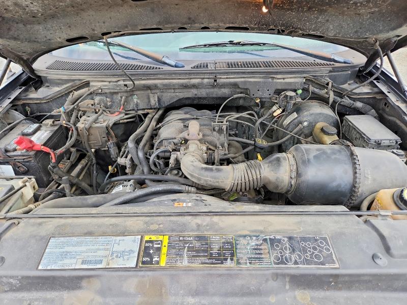 57148196 :رقم المزاد ، 1FTRX17283NB06185 vin ، 2003 Ford F150 مزاد بيع