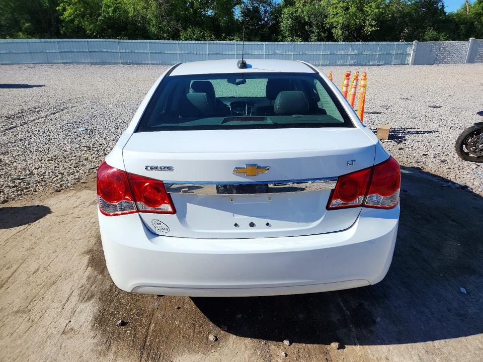 2015 Chevrolet Cruze მანქანა იყიდება აუქციონზე, vin: 1G1PE5SB6F7192142, აუქციონის ნომერი: 57041206