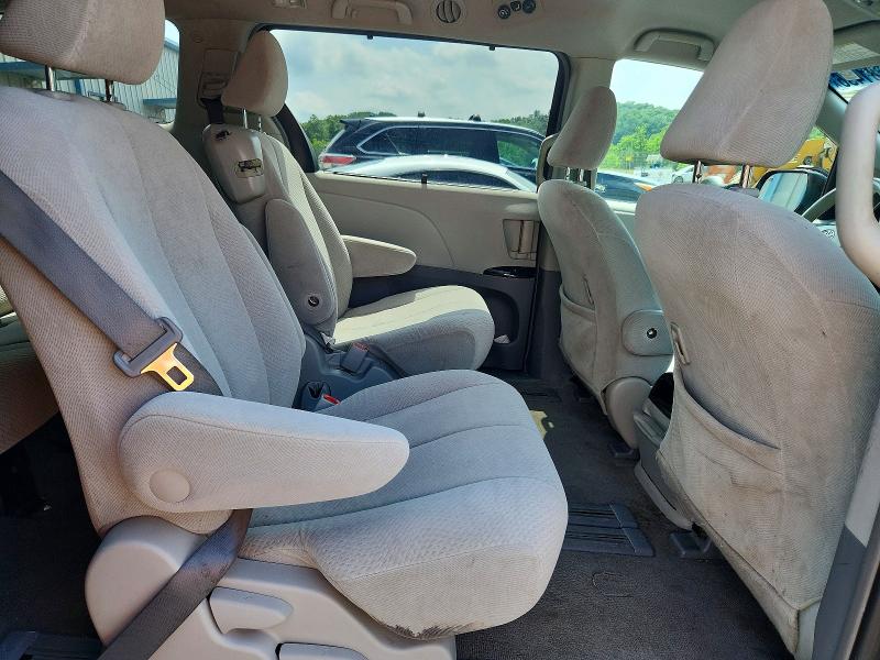 2011 Toyota Sienna მანქანა იყიდება აუქციონზე, vin: 5TDKK3DC4BS054295, აუქციონის ნომერი: 56681496