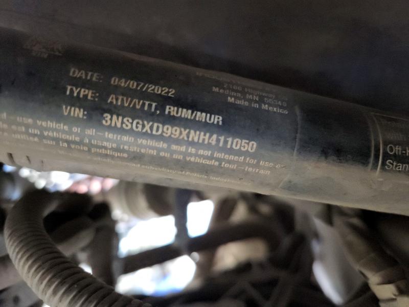 55508516 :رقم المزاد ، 3NSGXD99XNH411050 vin ، 2022 Polaris General مزاد بيع