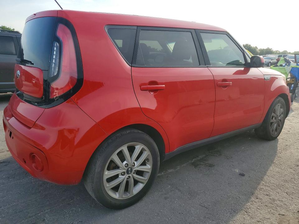 85450805 :رقم المزاد ، KNDJP3A52J7506739 vin ، 2018 Kia Soul مزاد بيع