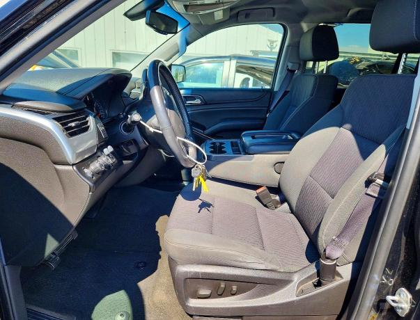 57416586 :رقم المزاد ، 1GNSKHEC4FR626182 vin ، 2015 Chevrolet Suburban مزاد بيع