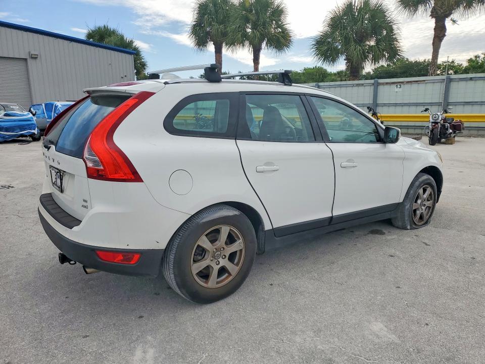 2011 Volvo Xc60 მანქანა იყიდება აუქციონზე, vin: YV4952DZ2B2222296, აუქციონის ნომერი: 57519326