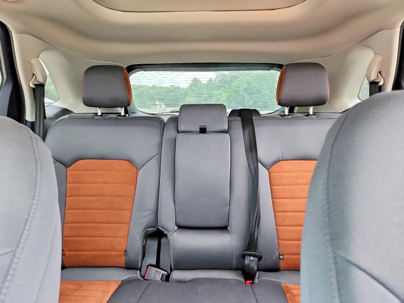 58111396 :رقم المزاد ، 2FMPK4J98JBC56721 vin ، 2018 Ford Edge مزاد بيع