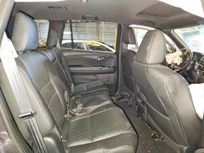 58423406 :رقم المزاد ، 5FNYF7H51MB008917 vin ، 2021 Honda Passport مزاد بيع