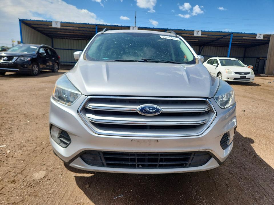2018 Ford Escape მანქანა იყიდება აუქციონზე, vin: 1FMCU9GD2JUA73911, აუქციონის ნომერი: 56186136