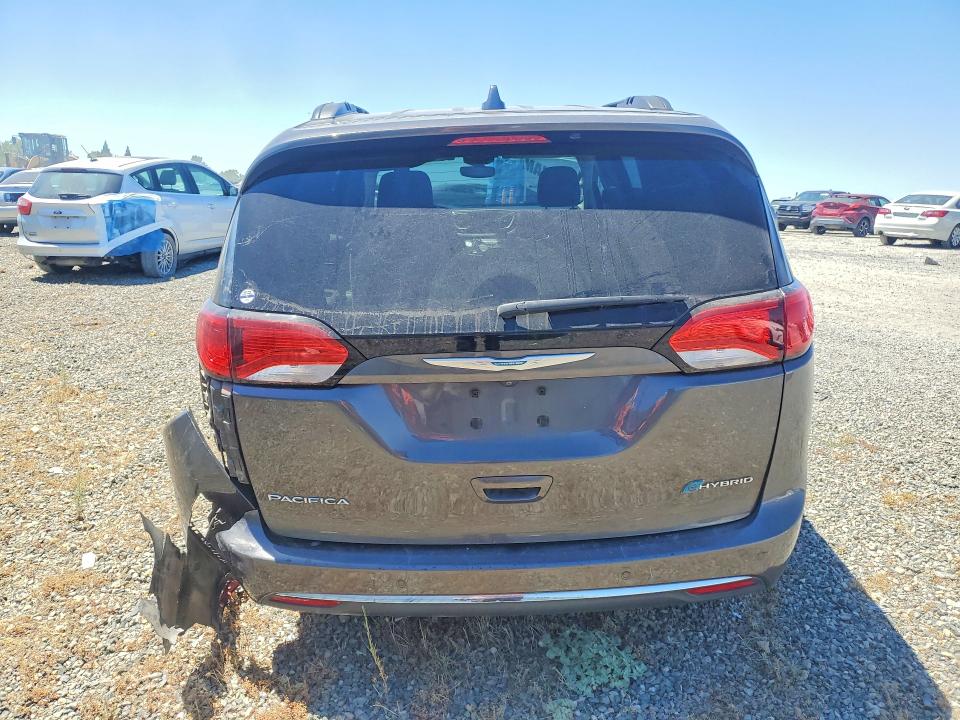 58155456 :رقم المزاد ، 2C4RC1H70JR293587 vin ، 2018 Chrysler Pacifica مزاد بيع
