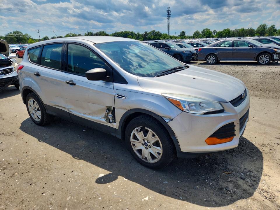57269146 :رقم المزاد ، 1FMCU0F7XGUB80074 vin ، 2016 Ford Escape مزاد بيع