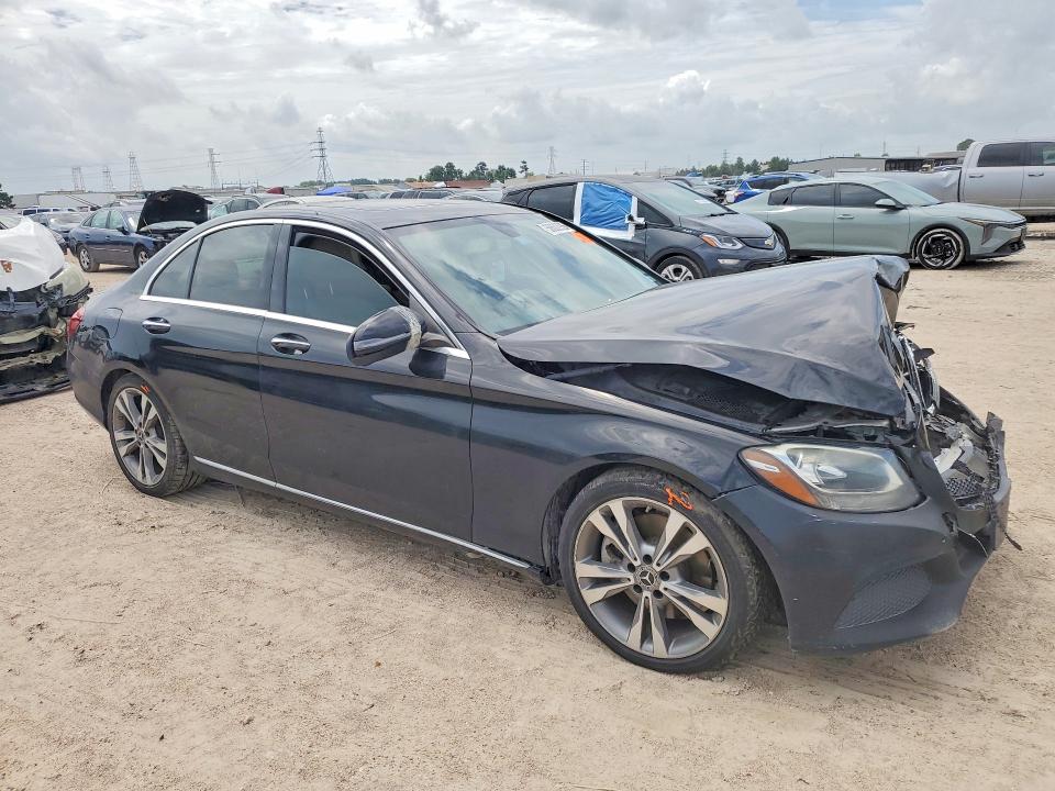 2018 Mercedes-benz C მანქანა იყიდება აუქციონზე, vin: 55SWF4JB4JU271080, აუქციონის ნომერი: 56602926