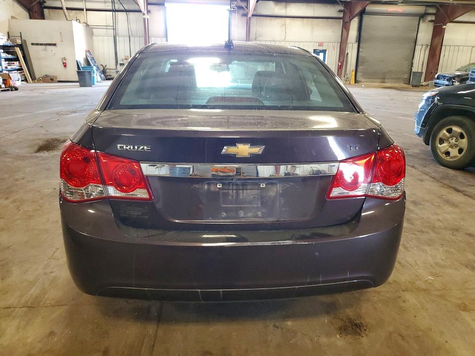 56041576 :رقم المزاد ، 1G1PC5SB1F7238451 vin ، 2015 Chevrolet Cruze مزاد بيع