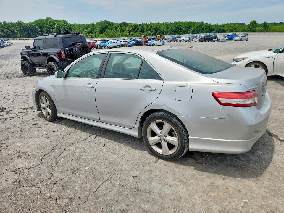 57630176 :رقم المزاد ، 4T1BF3EK2AU080555 vin ، 2010 Toyota Camry مزاد بيع